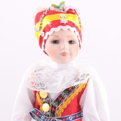 Porcelánová panenka Helča 30 cm v lidovém kroji - 2